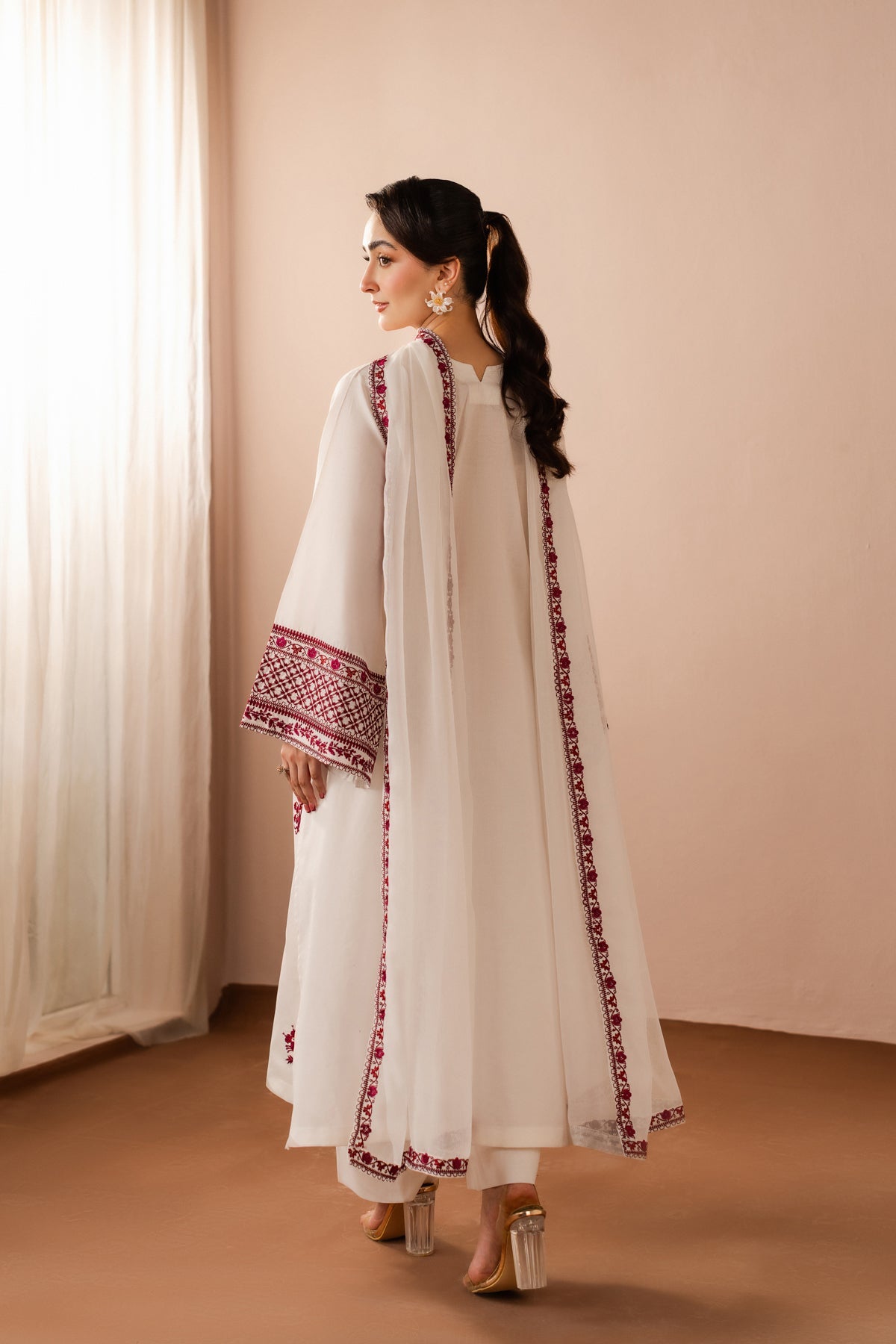 Elan - 3pc - White - Noura Retail