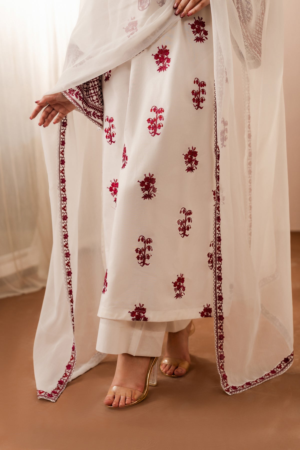Elan - 3pc - White - Noura Retail